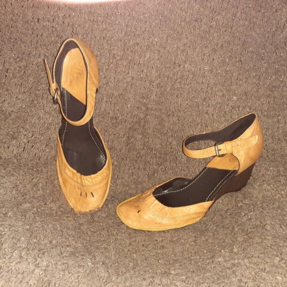 KHRIO D'Orsay Type Sandals-Natural Distressed Leather-Wedge-Sz 40-Near Mint